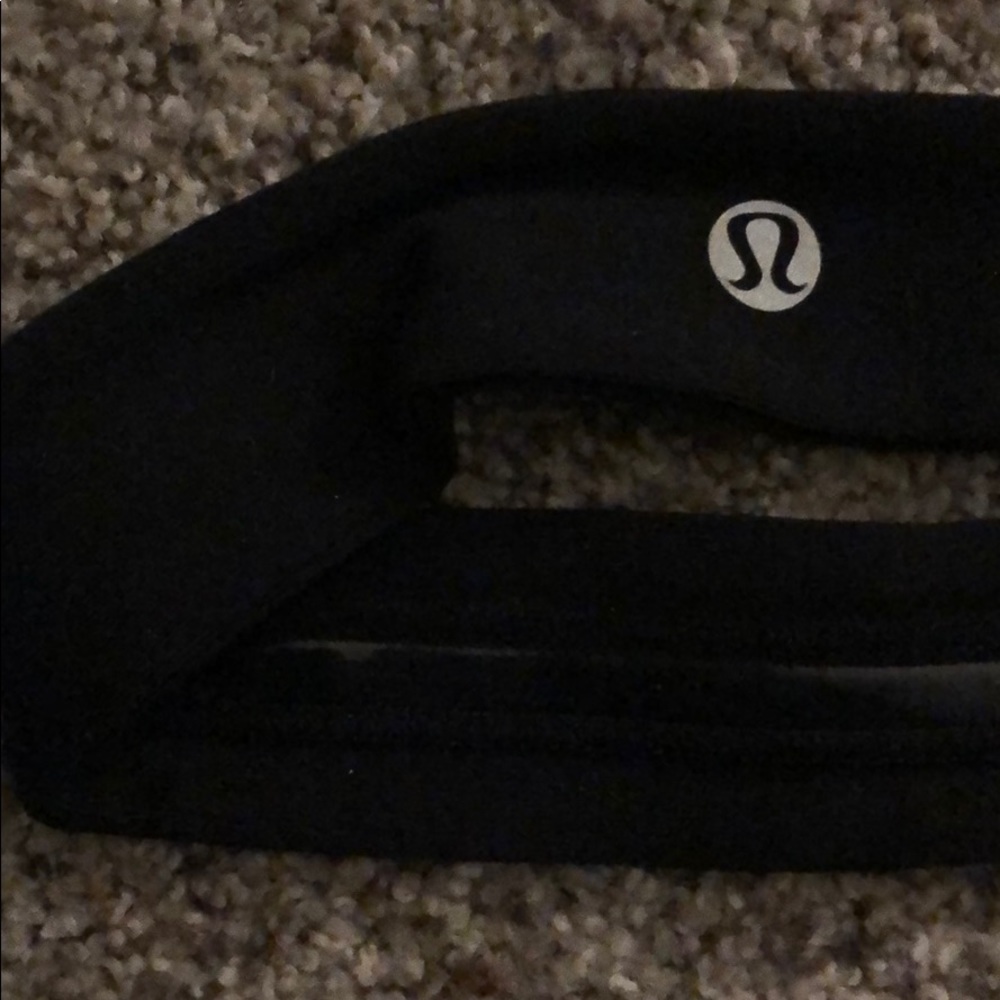 Lulu Lemon/Ivivia Headbands - Picture 3 of 4